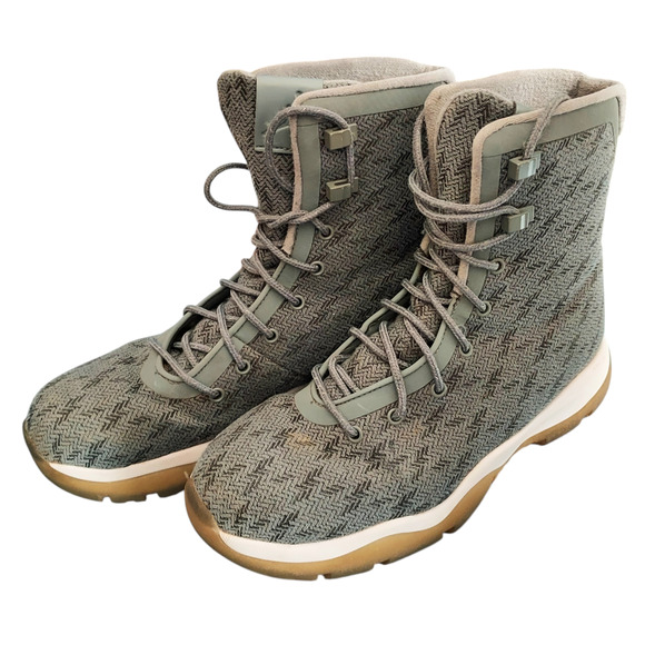 Nike Air Jordan Future Boot Men\'s Cool Gray White Waterproof Snow Winter Lace 8